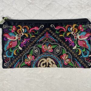 Colorful Embroidered Clutch Bag Flower Butterfly Travel Toiletries Bag Unique